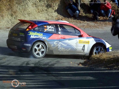 Carlos Sainz Cenamor - Luis Moya
70º Rallye Automobile de Monte-Carlo 2002. Ford Focus RS WRC '02 (Y6 FMC). Clasificado 3º.
Ford Motor Co. Ltd.

Del 18 al 20 de Enero, Monaco.
Superficie: asfalto - nieve.

El Rally tenia un total de 1424.55 km km de los que 396.78 km divididos en 15 tramos eran especiales, (una de ellas fue cancelada SS2 Sisteron - Thoard 1 de 36.73 Km).

Se inscribieron 55 equipos, tomaron la salida 54, finalizaron 26.@
Palabras clave: Ford;Focus;Montecarlo;2002