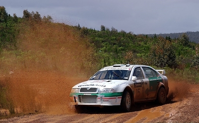 Toni Gardemeister - Paavo Lukander
15º Telstra Rally Australia 2002. Skoda Octavia WRC Evo3 (MBO 90-41). Clasificado 6º.
Skoda Motorsport

Del 1 de Octubre al 3 de Noviembre, Perth.
Superficie: tierra.

El Rally tenia un total de 1571.98 km de los que 388.64 km divididos en 24 tramos eran especiales.

Se inscribieron 75 equipos, tomaron la salida 69, finalizaron 36.@
Palabras clave: Toni_Gardemeister;Skoda;Octavia;WRC;2002;Australia