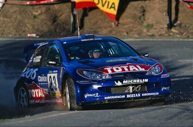 Harri Rovanperä - Risto Pietiläinen
38º Rallye Catalunya - Costa Brava - Rallye de España 2002. Peugeot 206 WRC (206 NAP 75). Clasificado 7º.
Bozian Racing

Del 21 al 24 de Marzo, Lloret de Mar, Girona, Catalunya, España.
Superficie: asfalto.

El Rally tenia un total de 1948.95 km de los que 394.98 km divididos en 18 tramos eran especiales (3 de ellas fueron canceladas SS1 Riudecanyes 1 de 12.66 Km, SS7 Coll de Bracons 1 de 19,66 Km y SS8 Vallfogona 1 de 14.54 Km).

Se inscribieron 74 equipos, tomaron la 68, finalizaron 40.@
Palabras clave: Peugeot;WRC;Catalunya;Spain;España;2002