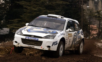 François Duval - Stéphane Prévot
4º Rally of Turkey 2003. Ford Focus RS WRC '02. Clasificado 3º.

Del 27 de Enero al 2 de Febrero, Kemer, Tuquia.
Superficie: tierra.

El Rally tenia un total de 1,193.85 Km de los que 338,24 Km divididos en 18 tramos eran especiales.

Se inscribieron 70 equipos, tomaron la salida 60, finalizaron 26.

© Teams
@
Palabras clave: ;Ford;Focus;WRC;Turquía;2003