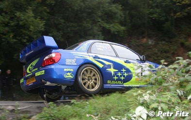 Petter Solberg - Phil Mills
39º Rallye Catalunya - Costa Brava - Rallye de España 2003. Subaru Impreza S9 WRC '03 (S400 WRT). Clasificado 5º.

Del 24 al 26 de Octubre, Lloret de Mar, Girona, Catalunya, España.
Superficie: asfalto.

El Rally tenia un total de 1553.72 Km de los que 381.18 Km divididos en 22 tramos eran especiales.

Se inscribieron 49 equipos, tomaron la salida 47, finalizaron 33.

© Petr Fitz
@@
Palabras clave: Petter_Solberg;Subaru;Impreza;WRC;Catalunya;2003;Spain