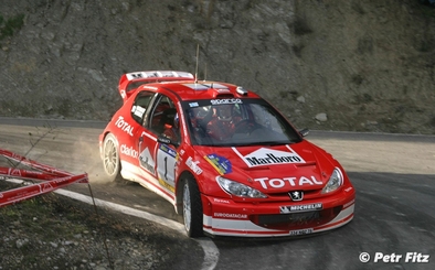 Marcus Grönholm - Timo Rautiainen
39º Rallye Catalunya - Costa Brava - Rallye de España 2003. Peugeot 206 WRC (334 NQZ 75). Clasificado 6º.
Marlboro Peugeot Total

Del 24 al 26 de Octubre, Lloret de Mar, Girona, Catalunya, España.
Superficie: asfalto.

El Rally tenia un total de 1553.72 Km de los que 381.18 Km divididos en 22 tramos eran especiales.

Se inscribieron 49 equipos, tomaron la salida 47, finalizaron 33.

© Petr Fitz
@@
Palabras clave: Peugeot;WRC;Catalunya;2003;Spain
