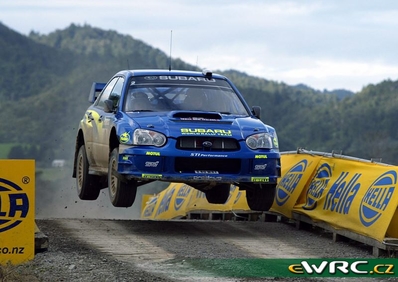 Tommi Mäkinen - Kaj Lindström
33º Propecia Rally New Zealand 2003. Subaru Impreza S9 WRC 03 (S80 WRT). Clasificado 7º.

Del 10 al 13 de Abril, Auckland, Nueva Zelanda.
Superficie: tierra.

El Rally tenia un total de 1297.81 Km de los que 403.52 Km divididos en 22 tramos eran especiales.

Se inscribieron 86 equipos, tomaron la salida 80, finalizaron 46.

© Teams
@
Palabras clave: ;Subaru;Impreza;WRC;2003;