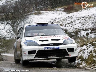 Markko Martin - Michael Park
72º Rallye Automobile de Monte-Carlo 2004. Ford Focus RS WRC 03 (EK52 NWN). Clasificado 2º.

Del 23 al 25 de Enero, Monaco.
Superficie: asfalto.

El Rally tenia un total de 1,331.92 Km de los que 389.12 Km divididos en 15 tramos, eran especiales (2 de ellos fueron cancelados SS1 Selonnet - Breziers 1 de 22.64 Km y SS10 Tourette du Chateau - St Antonin 2 de 24.80 Km. Uno de ellos se dio con tiempo de tramo teórico a todos los equipos, SS8 Tourette du Chateau - St Antonin 1 de 24.80 Km).

Se inscribieron 45 equipos, tomaron la salida 43, finalizaron 20.@
Palabras clave: Markko_Martin;Ford;Focus;WRC;Montecarlo;2004