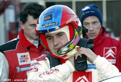 Daniel Elena
Copiloto de Sébastien Loeb

73º Rallye Automobile de Monte-Carlo 2005. Citröen Xsara WRC (584 DEX 78). Clasificado 1º.
Citroën Total WRT

Del 21 al 23 de Enero, Mónaco
Superficie: asfalto - nieve.

El Rally tenis un total de 1360.13 km de los que 353.07 km divididos en 15 tramos eran especiales.

Tomaron la salida 34 equipos, finalizaron 24.
@
Palabras clave: Montecarlo;2005;Personajes