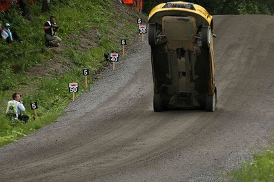 Evgeniy Novikov - Dale Moscatt
59º Neste Oil Rally Finland 2009. Citröen C4 WRC (723 EGZ 78). Abandonó por accidente en SS14 Leustu 2 de 21.35 Km.
Citroën Junior Team

Del 30 de Julio al 2 de Agosto, Jyväskylä, Finlandia.
Superficie: tierra.

El Rally tenía un total de 1449.61 km de los que 345 Km divididos en 23 tramos eran especiales.

Tomaron la salida 90 equipos, finalizaron 60.

Foto 3 de 3
@
Palabras clave: Citroen;WRC;Finlandia;2009