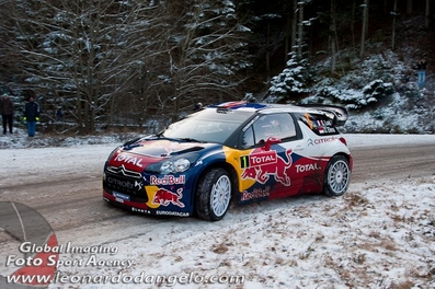 Sebastien Loeb - Daniel Elena
80º Rallye Automobile de Monte-Carlo 2012. Citröen DS3 WRC (BN-404-MV). Clasificado 1º.

Del 17 al 22 de Enero, Valence - Monaco.
Superficie: asfalto - nieve.

El Rally teni­a un total de 1772.52 km de los que 433.36 Km divididos en 18 tramos eran especiales.

Se inscribieron 82 equipos, tomaron la salida 73, finalizaron 45.@
Palabras clave: Sebastien_Loeb;Citroen;DS3;WRC;Montecarlo;2012;nieve