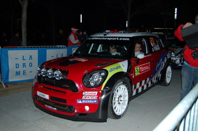 Pierre Campana -  Sabrina de Castelli
80º Rallye Automobile de Monte-Carlo 2012. Mini John Cooper Works WRC (2 WRC). Clasificado 7º.

Del 17 al 22 de Enero, Valence - Monaco.
Superficie: asfalto - nieve.

El Rally teni­a un total de 1772.52 km de los que 433.36 Km divididos en 18 tramos eran especiales.

Se inscribieron 82 equipos, tomaron la salida 73, finalizaron 45.@
Palabras clave: Mini;Cooper;Montecarlo;2012;WRC