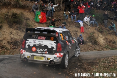 Armindo Araujo - Miguel Ramalho
80º Rallye Automobile de Monte-Carlo 2012. Mini John Cooper Works WRC (OU6 DLJ). Clasificado 10º.

Del 17 al 22 de Enero, Valence - Monaco.
Superficie: asfalto - nieve.

El Rally teni­a un total de 1772.52 km de los que 433.36 Km divididos en 18 tramos eran especiales.

Se inscribieron 82 equipos, tomaron la salida 73, finalizaron 45.@
Palabras clave: Mini;Cooper;Montecarlo;2012