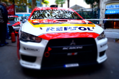 Josep Mª Membrado - Jordi Vilamala
54º Rallye 2000 Viratges 2014. Mitsubishi Lancer Evo X. Clasificado 1º.

El Rally tenia 88.26 Km cronometrados divididos en 10 tramos.
Tomaron la salida 99 equipos, 60 de ellos para el Campeonato de Catalunya Velocidad, 27 Regularidad y 12 de ECOseries.

Foto en el Paseo de Manresa durante el Parque Cerrado antes del inicio del Rallye.
Palabras clave: 2000_Viratges;Manresa;Biela_Club_Manresa;2014