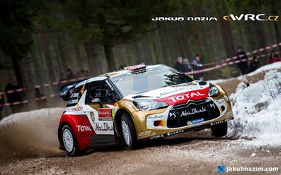 Mads Ostberg - Jonas Andersson
62º Rally Suecia 2014. Citröen DS3 WRC. Clasificado 3º.
El Rally tenia un total de 1,572.01 Km de los que 323.54 Km divididos en 24 tramos eran especiales, (uno de ellos fue cancelado SS21 Hara 2 de 11.32 Km).
Se inscribieron 44 equipos, tomaron la salida 39, finalizaron 30.
COPYRIGHT Jakub Nazim.@
Palabras clave: ;Citroen;DS3;WRC;Suecia;2014;nieve