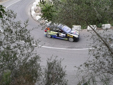 Jose Manue Penichet - Rosendo Bernal
9º Rallye Ciutat de Gandà­a 2014. Peugeot 206 XS, Clasificado 6º
El Rally tenia un total de 347,71 Km  de los que 246,35 Km eran 7 especiales
Tomaron la salida 28 participantes y finalizaron 19
Palabras clave: Peugeot;Gandia