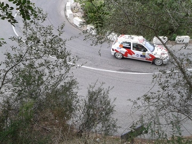 David Carrasco - Antonio Romero
9º Rallye Ciutat de Gandà­a 2014. Renault Clio 16v Clasificado 12º
El Rally tenia un total de 347,71 Km  de los que 246,35 Km eran 7 especiales
Tomaron la salida 28 participantes y finalizaron 19
Palabras clave: Renault;Clio;Gandia