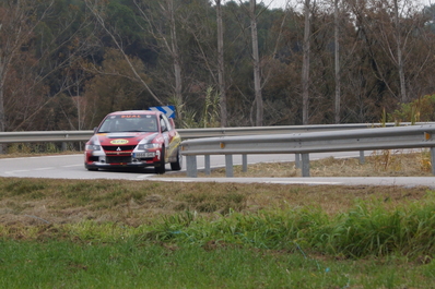 Miquel "Miki" Marsol - Llorenç Martin 
54º Rallye 2000 Viratges 2014. Mitsubishi Lancer Evo IX. Clasificado 22º a causa de una penalizacion de 16m 20s.

El Rally tenia 88.26 Km cronometrados divididos en 10 tramos.
Tomaron la salida 99 equipos, 60 de ellos para el Campeonato de Catalunya Velocidad, 27 Regularidad y 12 de ECOseries.

Foto en B2 Vilaredes.
Palabras clave: 2000_Viratges;Manresa;Biela_Club_Manresa;2014
