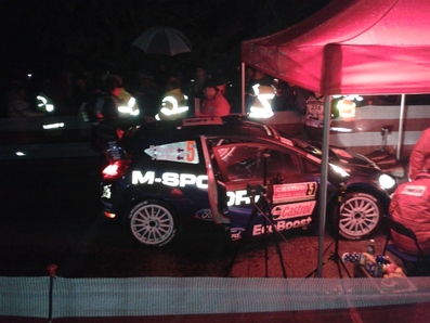 Mikko Hirvonen - Jarmo Lehtinen
82º Rallye Automobile de Monte-Carlo 2014. Ford Fiesta RS WRC. Abandonò por motor en SS15 Sospel - Breil Sur Roya 2 (Power Stage) de 16.55 Km
El Rallye tenia un total de 1,373.36 Km de los que 360.48 divididos en 15 tramos, eran especiales, (una de ellas fue cancelada por exceso de nieve SS14 La Bollene Vesubie - Mouline 2 de 23.40 Km, mas conocido como Col de Turini, por exceso de nieve).
Se inscribieron 72 participantes, tomaron la salida 68, finalizaron 40.
Foto de Ramon Canals en SS1 Orpierre - St Andre de Rosans 1, de 25.49 Km.
Palabras clave: ;Ford;Fiesta;WRC;Montecarlo;2014