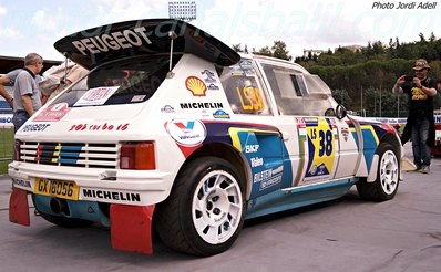 Rally Legend 2015 (San Marino)
Peugeot 205 Turbo16 E2
Palabras clave: Peugeot;Turbo;Grupo_B;San_Marino;Rally_Legend;2015;Parque_Cerrado