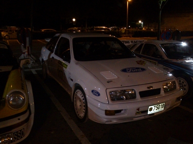 Ferran Font -Oriol Julia
60º Rally Costa Brava 2012. Ford Sierra RS Cosworth.
Parque Cerrado en el Paseo de Les Devesse de Girona.
Campeonato España de Rallys de Regularidad para Vehà­culos Històricos /Copa de Catalunya de Regularidad Sport
Palabras clave: Ford;Sierra;Costa_Brava;2012;parque_Cerrado