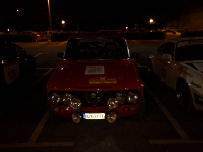 60º Rally Costa Brava 2012
Alfa Romeo.
Parque Cerrado en el Paseo de Les Devesse de Girona.
Campeonato España de Rallys de Regularidad para Vehà­culos Històricos /Copa de Catalunya de Regularidad Sport
Palabras clave: Alfa;Romeo;Costa_Brava;2012;Parque_Cerrado