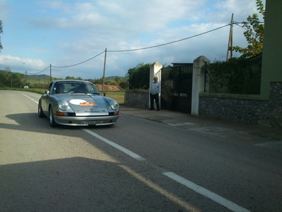 60º Rally Costa Brava 2012
Porsche 911.
Control horario Stop llegadas en el tramo de Les Serres de 12,67Km.
Campeonato España de Rallys de Regularidad para Vehà­culos Històricos /Copa de Catalunya de Regularidad Sport
Palabras clave: Porsche;Costa_Brava;2012